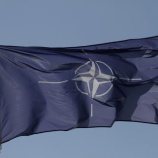 Πράσινο φως για την ένταξη της πΓΔΜ στο ΝΑΤΟ κι από τη Βουλγαρία