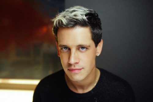 Θαμώνες σε παμπ έδιωξαν άρον άρον τον Milo Yiannopoulos [ΒΙΝΤΕΟ]