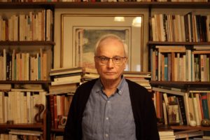 Καθαρές κουρτίνες, του Νάσου Βαγενά