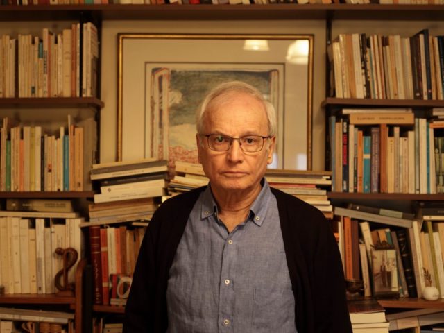 Καθαρές κουρτίνες, του Νάσου Βαγενά