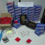 Καλαμάτα: Συνελήφθη 19χρονος που είχε στο σπίτι του πάνω από 2.000 κροτίδες