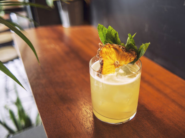 Το Β2 γεμίζει με μπουρμπουλήθρες το καλοκαίρι μας στην πόλη