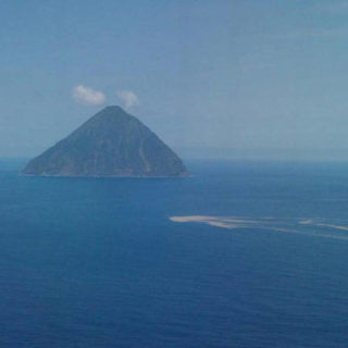 Τι έχει κάνει αυτό το μικρό νησί στον Ειρηνικό ικανό να φέρνει «επανάσταση» στην παγκόσμια οικονομία;