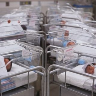 Ένα μωρό στην Κίνα γεννήθηκε τέσσερα χρόνια αφότου είχαν πεθάνει οι γονείς του!