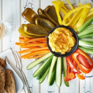 Το κόλπο που θα σε κάνει να καταλάβεις αν τρως γιατί πεινάς ή γιατί βαριέσαι…