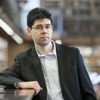 Ο Μίροσλαβ Πενκόφ με το Βουνό των Πελαργών εμπλουτίζει τη βαλκανική λογοτεχνία