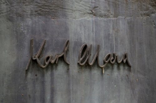 Οι ιδέες του Καρλ Μαρξ επικαιροποιούνται στην Αγγλία του Brexit