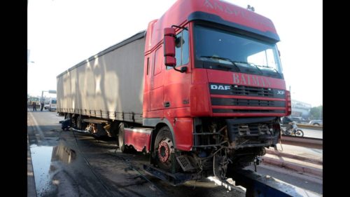 Προφυλακίστηκε ο οδηγός της νταλίκας που σκόρπισε το θάνατο