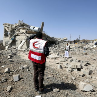 Υεμένη: 150 νεκροί μέσα σε 24 ώρες στη Χοντάιντα – Ουάσινγκτον, Παρίσι και Λονδίνο ζητούν να σταματήσουν οι εχθροπραξίες