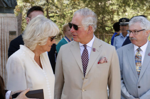 Νέο σκάνδαλο στο παλάτι: «Ήμουν το μωρό της Καμίλα και του Κάρολου»