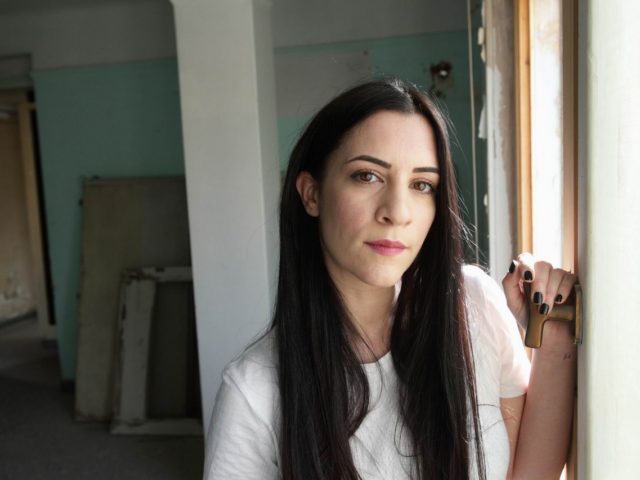 Η Φωτεινή Λεβογιάννη θα ήθελε να γίνει λιώμα μετά από ένα χωρισμό με τον Nick Cave