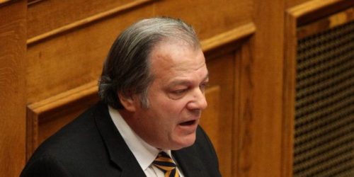 Στην Επιτροπή Δεοντολογίας ο Κατσίκης για τις ομοφοβικές δηλώσεις του