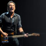 Ο Bruce Springsteen μίλησε πρώτη φορά για τη σύλληψή του στην παράστασή του