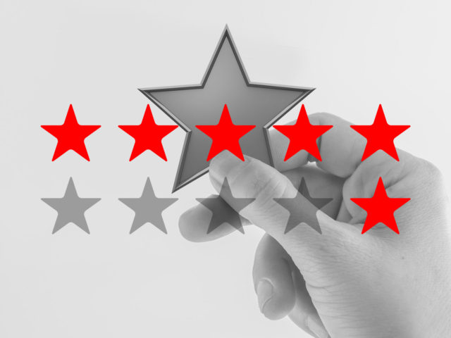 Εσύ πόσα αστεράκια θα βάλεις στο εστιατόριο που μόλις έφαγες;