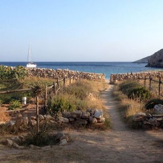 Με αυτό το playlist ετοιμαστείτε να γεμίσετε την παραλία του Yupiyaya