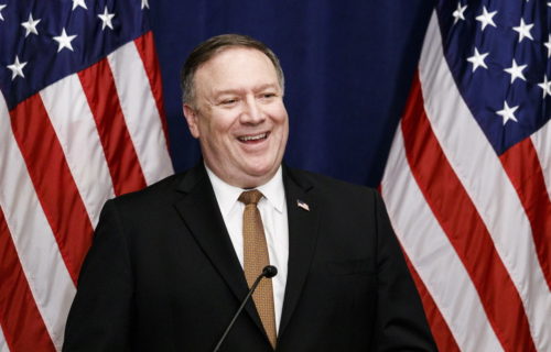 Σφοδρή επίθεση Πομπέο σε Κούβα και Ρωσία για την υποστήριξη σε Μαδούρο