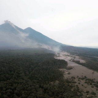 Γουατεμάλα: Στους 62 οι νεκροί από την έκρηξη του ηφαιστείου Φουέγο