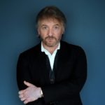 John Connolly «Πώς γεννήθηκε η σειρά του Τσάρλι Πάρκερ: Το υπερφυσικό, το έγκλημα, οι πολιτικές προεκτάσεις»