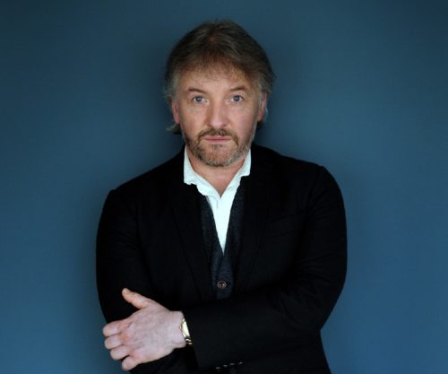 John Connolly «Πώς γεννήθηκε η σειρά του Τσάρλι Πάρκερ: Το υπερφυσικό, το έγκλημα, οι πολιτικές προεκτάσεις»