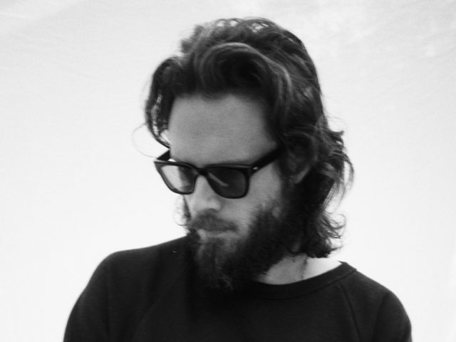 Father John Misty – God’s Favorite Costumer