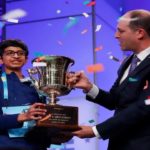 Με την ελληνική λέξη «κοινωνία» κέρδισε 40.000 δολάρια Αμερικανός μαθητής σε διαγωνισμό ορθογραφίας