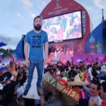 Δεν τον άφησε η γυναίκα του να πάει στο Μουντιάλ και οι φίλοι του βρήκαν τη καλύτερη λύση