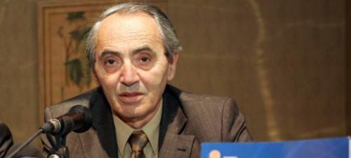 Πέθανε ο Κώστας Πολίτης