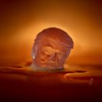 Ο Ντόναλντ Τραμπ έγινε… παγάκι για κοκτέιλ