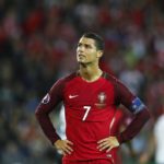 Ο Κριστιάνο Ρονάλντο δεν θα συνεχίσει να φορά τη φανέλα της Μάντσεστερ Γιουνάιτεντ