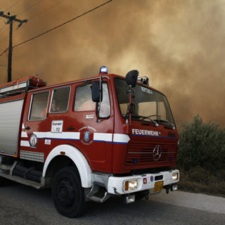 Χρήσιμα τηλέφωνα για μέρη που προσφέρεται στέγη και φαγητό στους πληγέντες