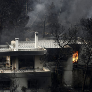 Οι δέκα λόγοι που οδήγησαν στην τραγωδία στο Μάτι