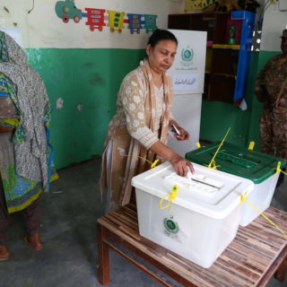 Πακιστάν: Πολλά κόμματα της αντιπολίτευσης δεν αναγνωρίζουν το αποτέλεσμα των εκλογών