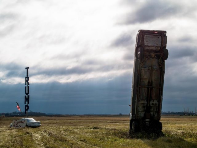 Beauty Is Everywhere: O φωτογράφος Bernard Steffin την ανακάλυψε σε ένα σκοτεινό αμερικάνικο road trip