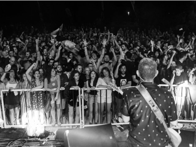 Τα γκρουπ του UP Festival διαλέγουν τα κομμάτια για το dj set κλεισίματος των Λατέρνατιβ