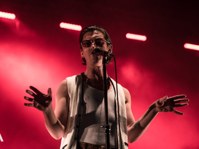 Νομίζετε, “Do I Wanna Know?” Γιατί Αποκλείστηκε η Βραζιλία;