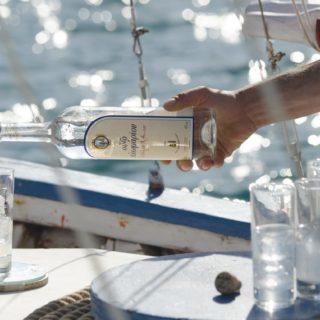 Ραντεβού στον Ήλιο: Ανατροπή στο Τρίγωνο