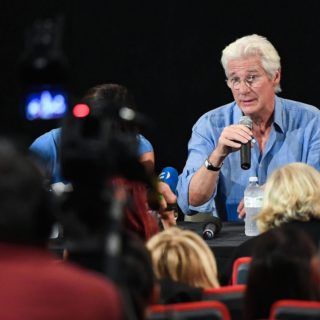 O Richard Gere ετοιμάζεται για το Κογκρέσο