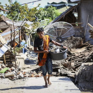 Ινδονησία: Νέα σεισμική δόνηση 5,9 βαθμών Ρίχτερ στο νησί Λομπόκ