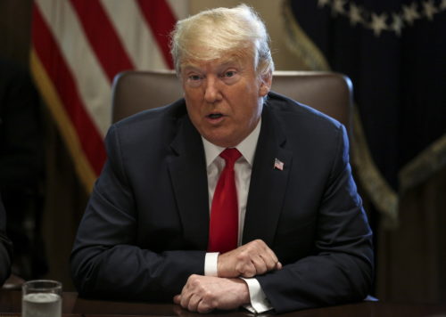 Ο Τραμπ απειλεί με «κατάσταση έκτακτης ανάγκης» για το τείχος στα σύνορα ΗΠΑ – Μεξικού