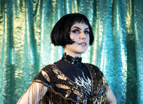 H Princess Chelsea και η ρομαντική synth pop της για πρώτη φορά στην Αθήνα