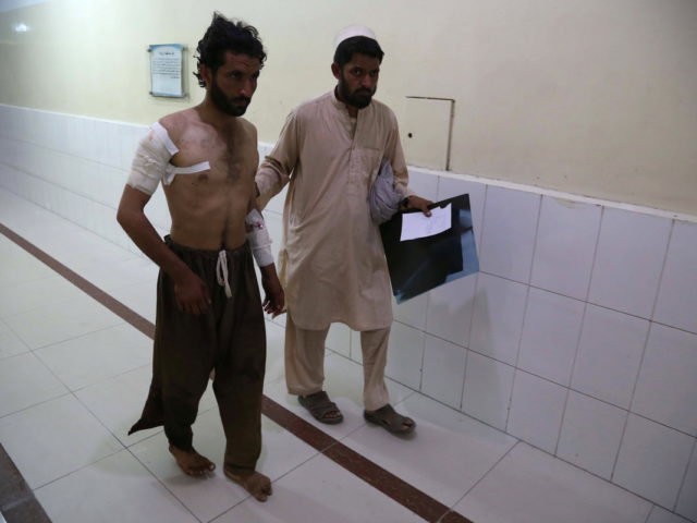 Αφγανιστάν: 68 νεκροί και δεκάδες τραυματίες από επίθεση καμικάζι