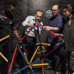 Πώς θα σας φαινόταν να δημιουργήσετε ένα Red Bull Escape Room;