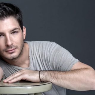 Αναβάλλεται λόγω καιρού η συναυλία του Michel Legrand με τον Γιώργο Περρή