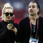 Η Lady Gaga επιβεβαιώνει ότι είναι αρραβωνιασμένη με τον Κρίστιαν Καρίνο