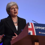 Bloomberg: Η Μέι θα ζητήσει από τη Βουλή των Κοινοτήτων να εγκρίνει τη συμφωνία για το Brexit