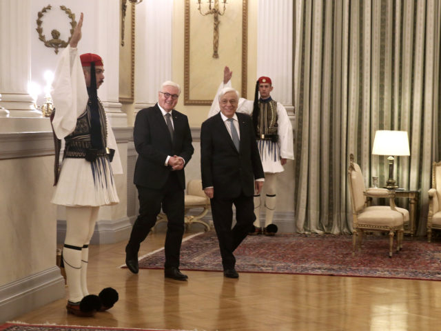 Πρώτο θέμα στον γερμανικό Τύπο η «συγγνώμη» του Φρανκ-Βάλτερ Σταϊνμάιερ που ζήτησε από την Ελλάδα