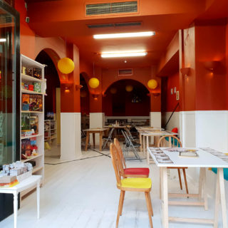 Μεγάλο πάρτι με μουσική και πολλά δρώμενα στην Πλατεία Θεάτρου από τον δήμο Αθηναίων 