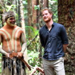 Ο πρίγκιπας Χάρι συναντά τους Αβορίγινες της Αυστραλίας