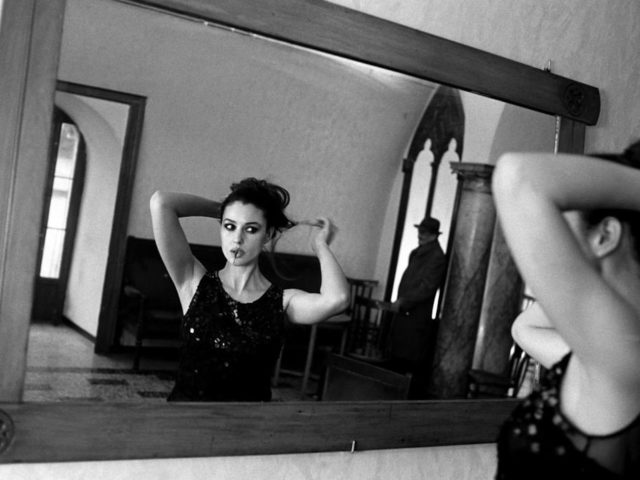 Όταν λέμε (Photo)Pasticcio, εννούμε Μόνικα Μπελούτσι, Σικελία και Κωνσταντινούπολη… και τον Νίκο Αναστόπουλο