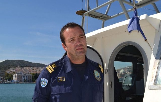 Έφυγε από τη ζωή ο «ήρωας του Αιγαίου», ο λιμενικός Κυριάκος Παπαδόπουλος